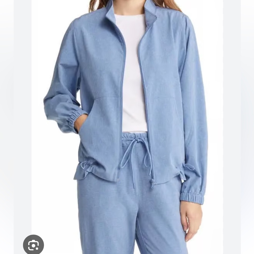 Women's Tommy Bahama Alicia Chambray Jacket and Jogger Set Medium